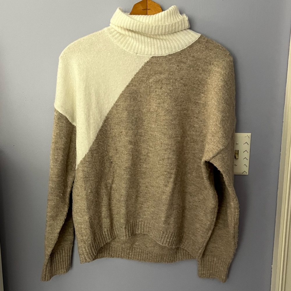 🦋Shein color block sweater🦋